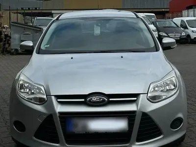 Gebraucht Ford Focus 101 PS (74 kW) 2013 Silber Kombi