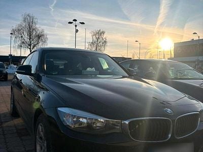 Gebraucht BMW 318 Gran Turismo 143 PS (105 kW) 2014 Schwarz Limousine