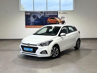 Usata Hyundai i20 YES! 101 CV (74 kW) 2019 Bianco Utilitaria