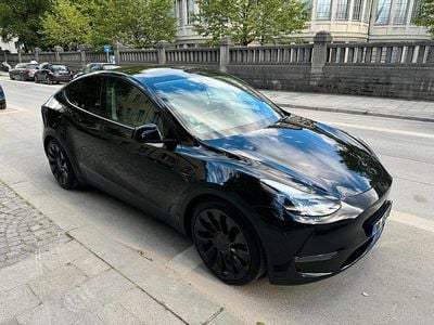 Second-hand Tesla Model Y Performance 317 kW (431 CP) 2023 Negru SUV