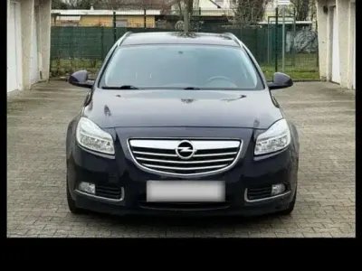 Gebraucht Opel Insignia 160 PS (117 kW) 2012 Kombi