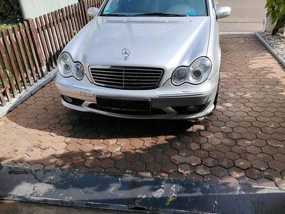 Silber Gebraucht 2003 Mercedes C270 Sport Limousine | 5.000 €
