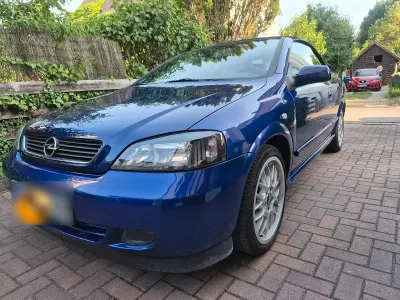 Gebraucht Opel Astra Edition 125 PS (91 kW) 2002 Blau Cabrio