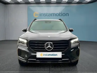 Gebraucht Mercedes GLB200 150 PS (110 kW) 2026 Schwarz SUV
