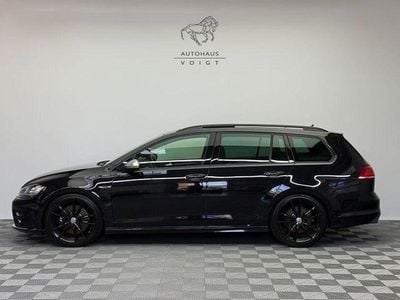 Gebraucht VW Golf VII Business 301 PS (221 kW) 2015 Deep black perleffekt Kombi