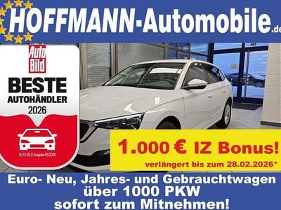 Moonweißperl. Gebraucht 2024 Skoda Scala Style Kleinwagen | 20.900 € (Guter Preis)
