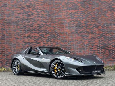 Grau Gebraucht 2020 Ferrari 812 Cabrio | 434.950 €