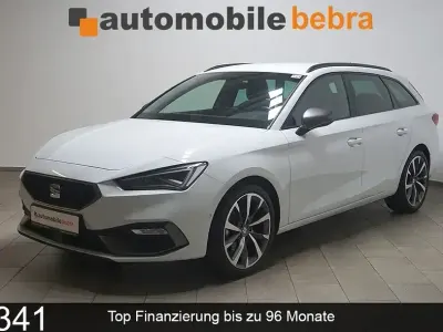 Begagnad Seat Leon FR 150 HK (110 kW) 2025 Vit Kombi