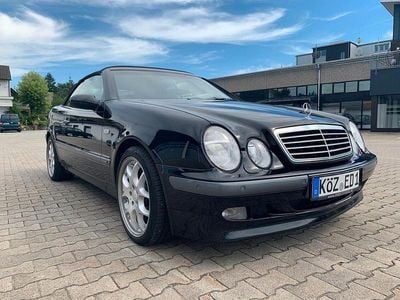 Usata Mercedes CLK230 Elegance 193 CV (141 kW) 1998 Nero Cabrio