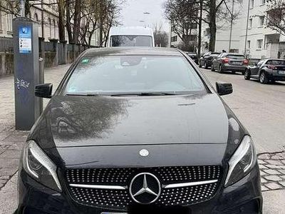 Gebraucht Mercedes A250 218 PS (160 kW) 2016 Schwarz Kleinwagen