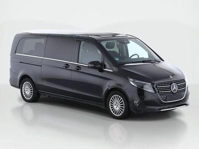 Usata Mercedes V300 Avantgarde 237 CV (174 kW) 2025 Nero Monovolume