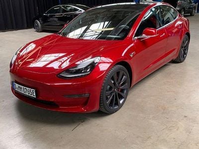 Rot Gebraucht 2020 Tesla Model 3 Performance Limousine | 22.900 € (Fairer Preis)