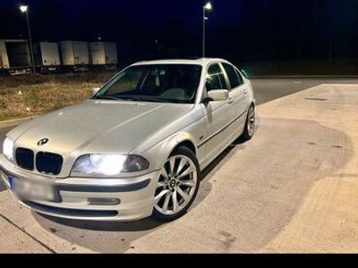 gebraucht BMW 320 E46 i