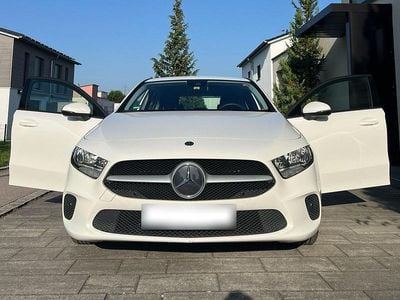Second-hand Mercedes A200 163 CP (119 kW) 2020 Alb Berlinǎ