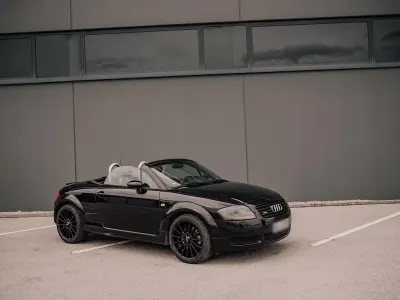 Gebraucht Audi TT Roadster Design 224 PS (164 kW) 2000 Schwarz Cabrio