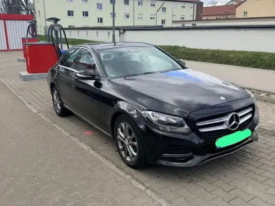 Usata Mercedes C220 Avantgarde 170 CV (125 kW) 2014 Nero Berlina