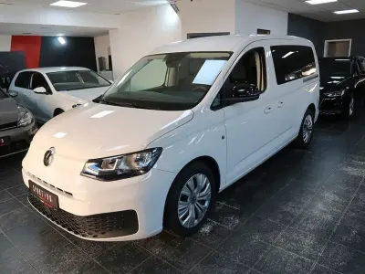 Gebraucht VW Caddy Basis 122 PS (89 kW) 2023 Weiß Van / Kleinbus