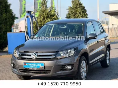 Gebraucht VW Tiguan Trendline 160 PS (117 kW) 2015 Grau SUV