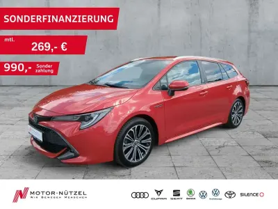 Gebraucht Toyota Corolla Team 98 PS (72 kW) 2021 Rot Limousine
