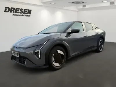 Ny Kia EV4 Premium 150 kW (204 HK) 2025 Grå Halvkombi