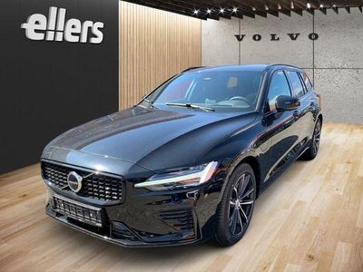 Neu Volvo V60 Plus 398 PS (292 kW) 2026 Schwarz Kombi