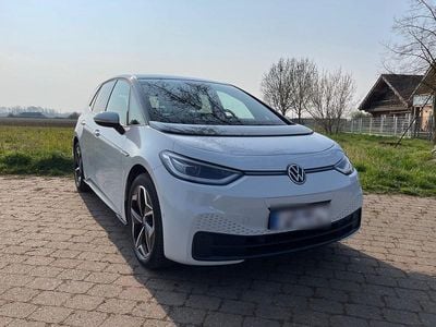 Gebraucht VW ID.3 Pro Performance 150 kW (204 PS) 2023 Weiß Kleinwagen