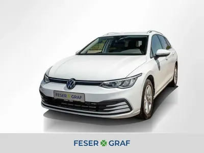 Gebraucht VW Golf VIII Life 116 PS (85 kW) 2024 Pure white Kombi