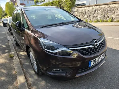 Gebraucht Opel Zafira Tourer 170 PS (125 kW) 2017 Braun Van / Kleinbus