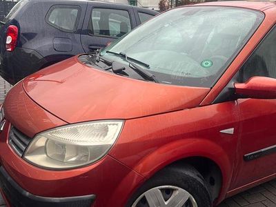 Używany Renault Scénic II 2005 Czerwony Minivan