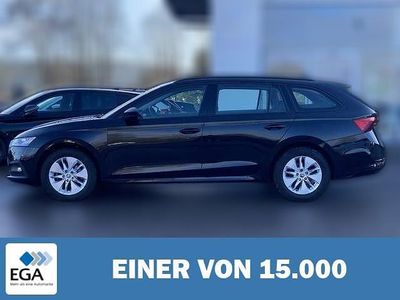 Używany Skoda Octavia 116 KM (85 kW) 2022 Czarny Kombi
