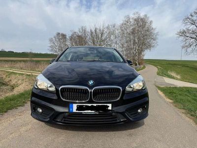 BMW 216