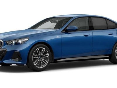 Gebraucht BMW 520 Comfort Edition 197 PS (144 kW) 2025 Blau Limousine