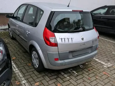 Gebraucht Renault Scenic E-Tech 112 PS (82 kW) 2007 Silber SUV
