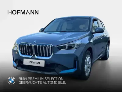 Gebraucht BMW iX1 Luxury Line 200 kW (272 PS) 2023 Storm bay metallic SUV