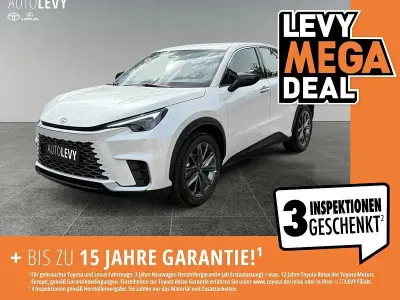 Gebraucht Lexus LBX E-FOUR 136 PS (100 kW) 2025 Weiß SUV