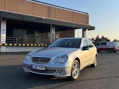 Mercedes C200