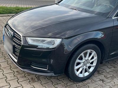 Gebraucht Audi A3 Design 116 PS (85 kW) 2017 Andere farben Kombi