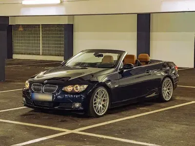 Gebraucht BMW 330 Cabriolet Performance 272 PS (200 kW) 2008 Blau Cabrio