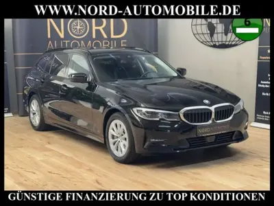 Gebraucht BMW 330 Advantage 252 PS (185 kW) 2021 Schwarz Kombi