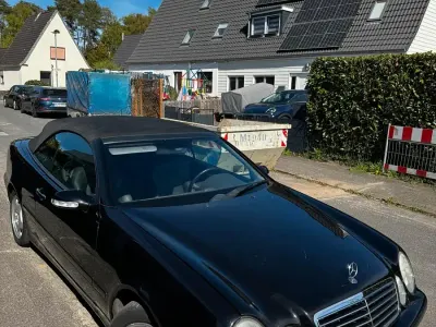 Gebraucht Mercedes CLK230 193 PS (141 kW) 2000 Schwarz Cabrio