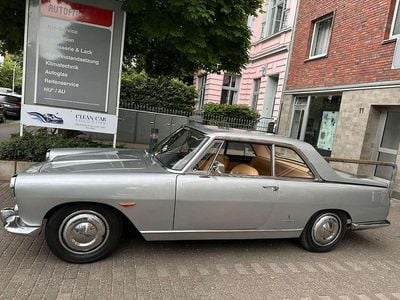 Second-hand Lancia Flaminia 160 CP (117 kW) 1961 Argintiu Coupe