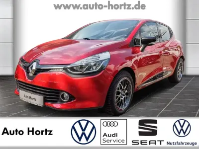 Gebraucht Renault Clio IV Luxe 90 PS (66 kW) 2012 Rot Limousine
