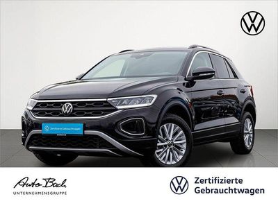 Gebraucht VW T-Roc Life 116 PS (85 kW) 2024 Deep black perleffekt SUV