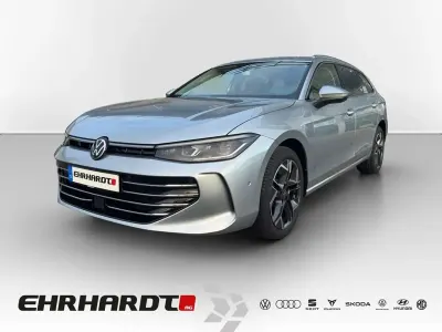 Neu VW Passat Elegance 150 PS (110 kW) 2025 Oyster silver metallic Kombi
