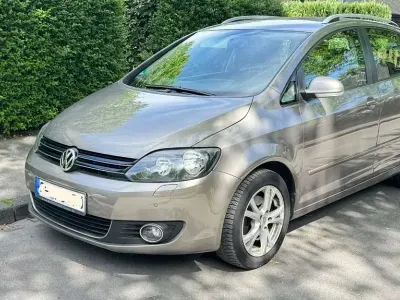 Gebraucht VW Golf Plus Cross Highline 122 PS (89 kW) 2009 Braun Van / Kleinbus