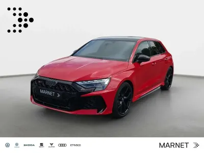 Neu Audi RS3 Sport 400 PS (294 kW) 2026 Progressivrot metallic Limousine