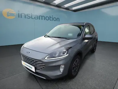 Gebraucht Ford Kuga Titanium 224 PS (164 kW) 2022 Silber SUV