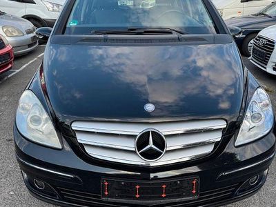 Gebraucht Mercedes B170 116 PS (85 kW) 2008 Schwarz Van / Kleinbus