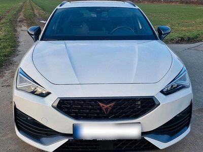 Gebraucht Cupra Leon VZ 245 PS (180 kW) 2022 Weiß Kombi