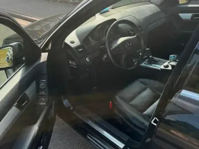 Gebraucht Mercedes C350 272 PS (200 kW) 2009 Schwarz Limousine